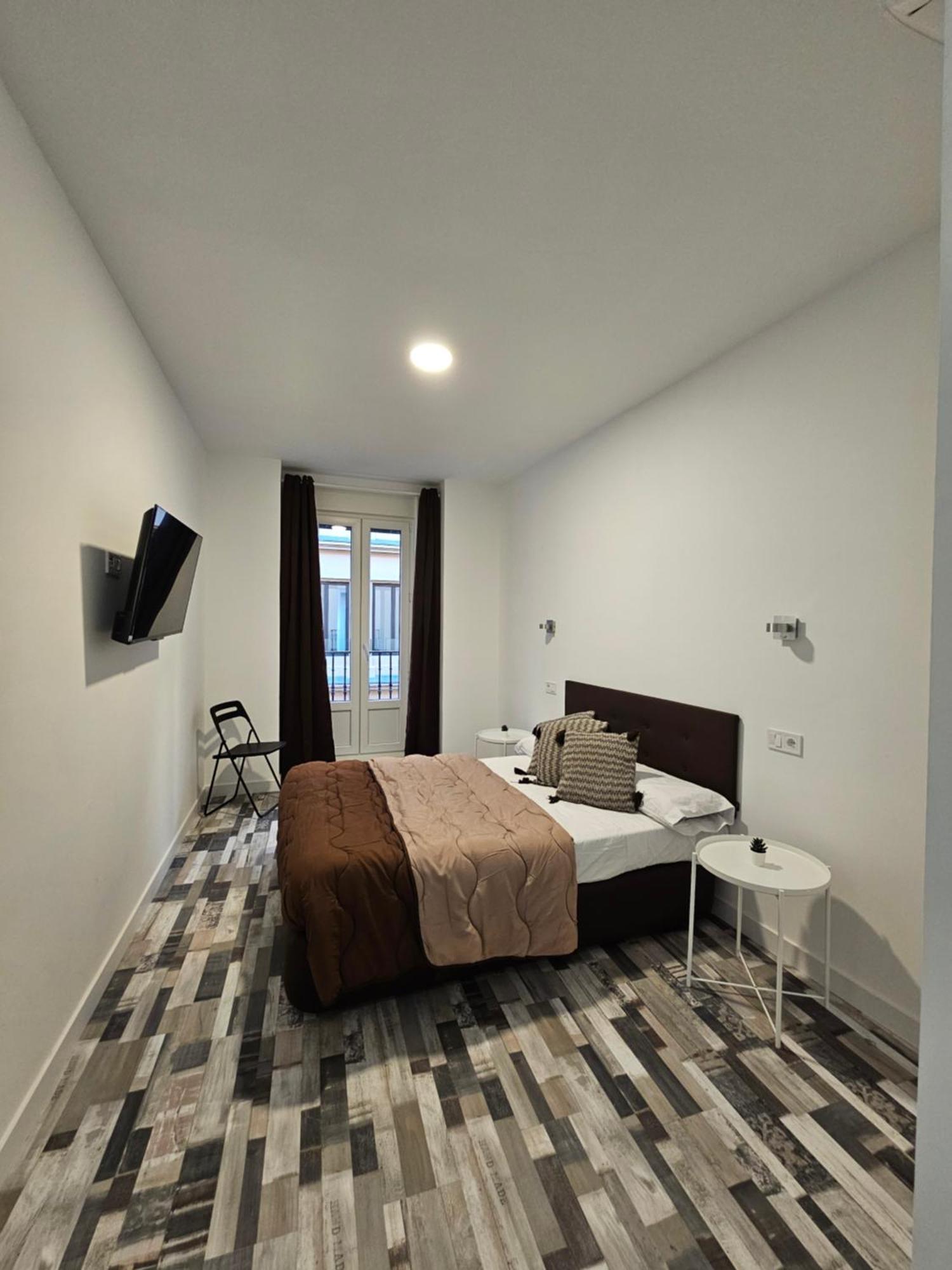 Hostal Andrea Granvia Madrid Exterior foto